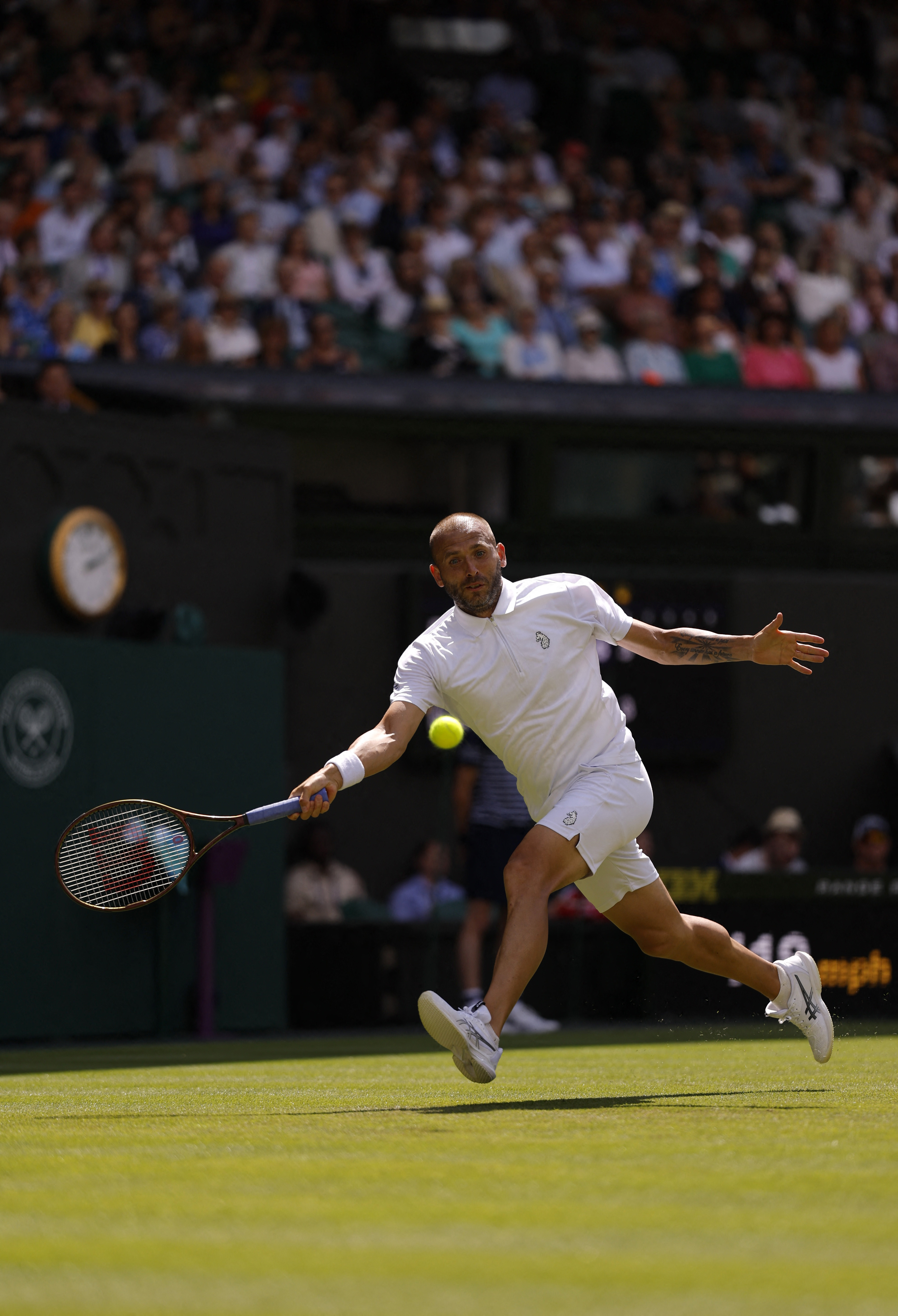 网球场外新闻不断,话题热度爆表 网球场外新闻不断,话题热度爆表