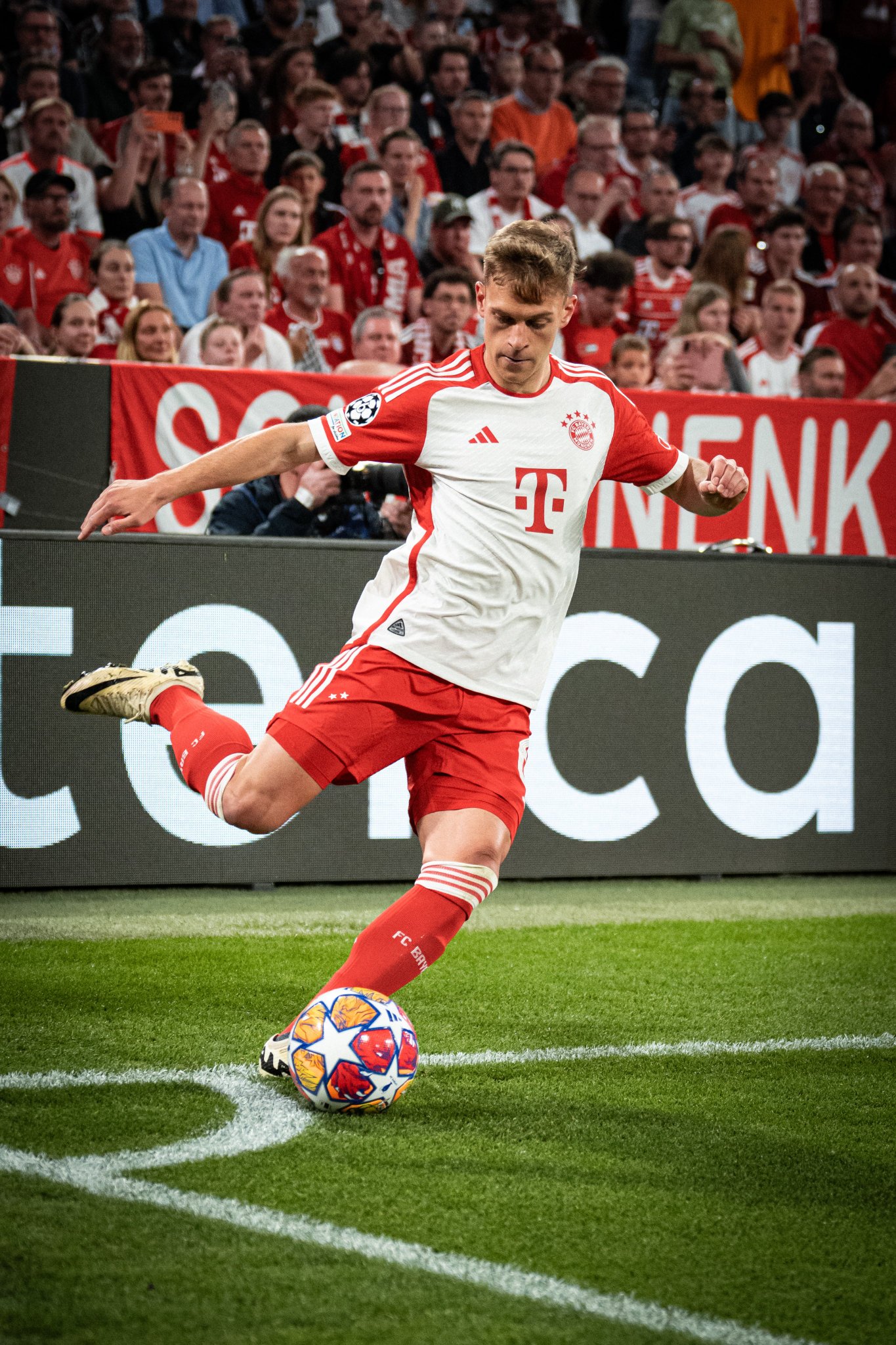 爱游戏在线-英格兰力克曼联，基米希状态火热