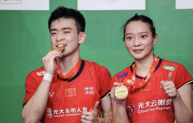 泰国队险胜韩国队，黄鸭组合状态火热