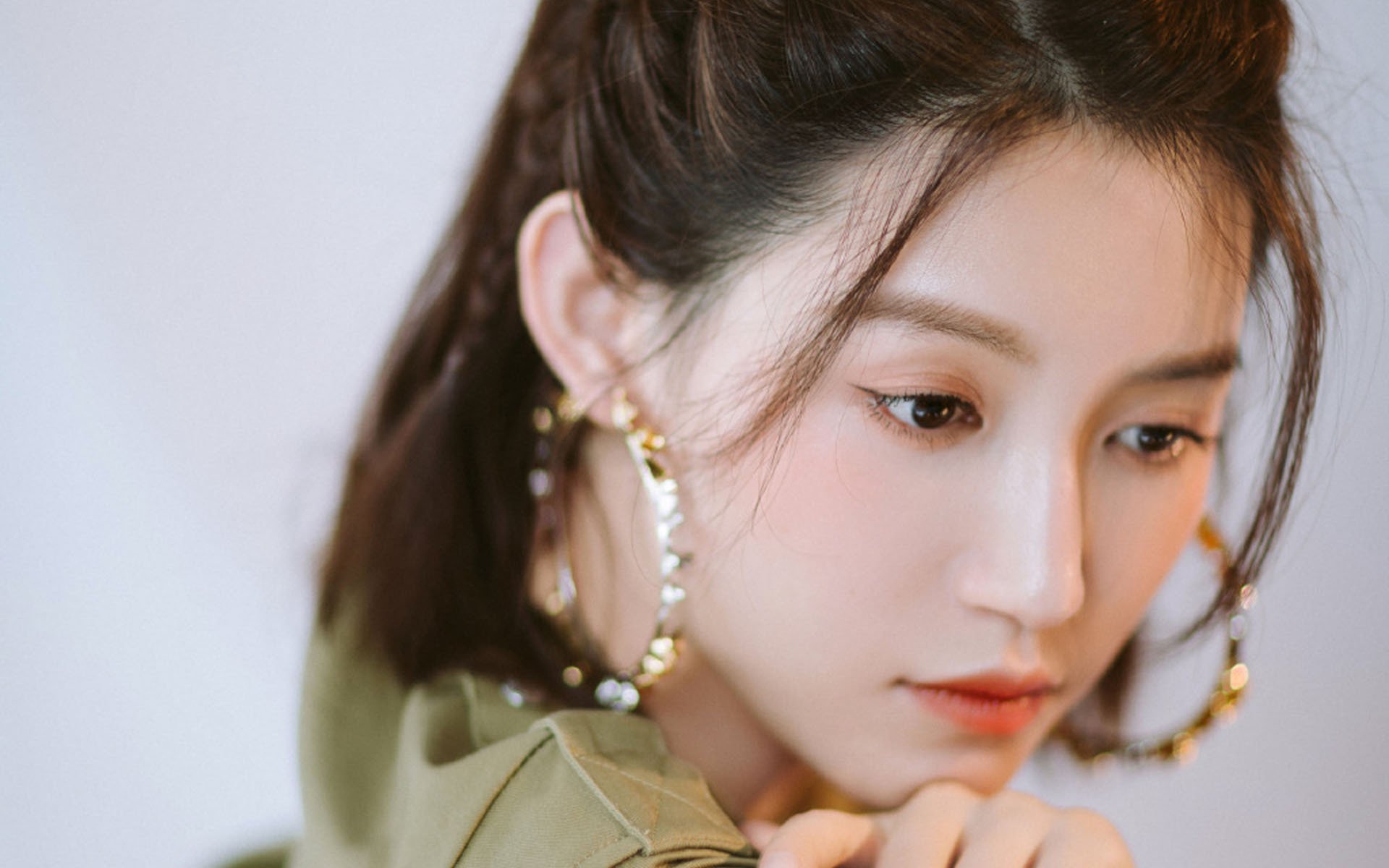 黄昏号角，比利亚雷亚尔用一场教科书式的稳定，吹散了切尔西的冠军光环