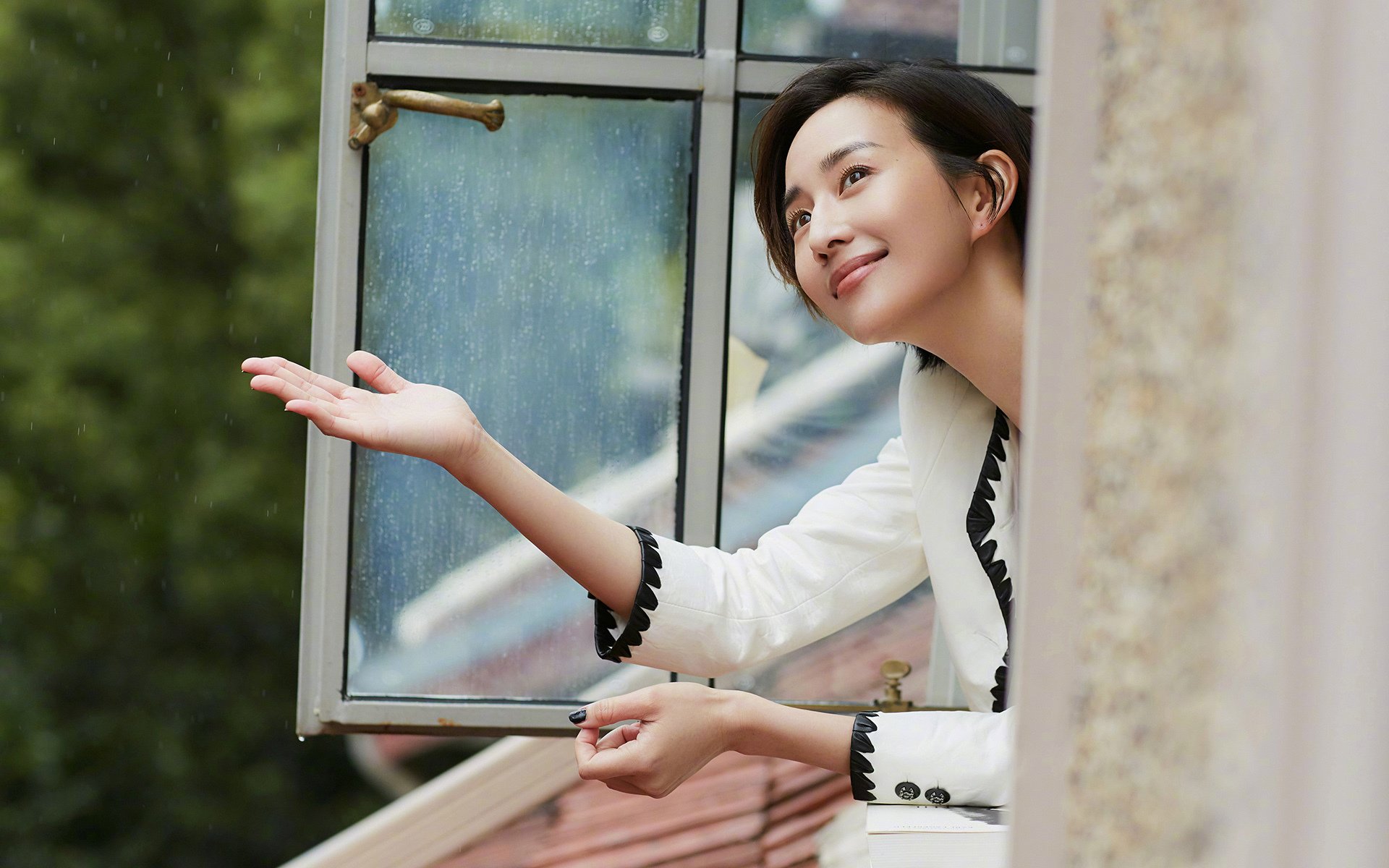 梅西攻防两端统治力全开，阿森纳中国行提前终结比赛悬念